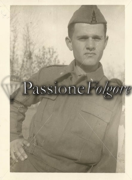 GIORGIO FRESCUCCI al C.A.R. DI CHIETI (1955) - Passione Folgore